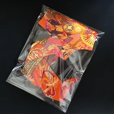 लंबाई 4 ओपीपी बैग सफेद